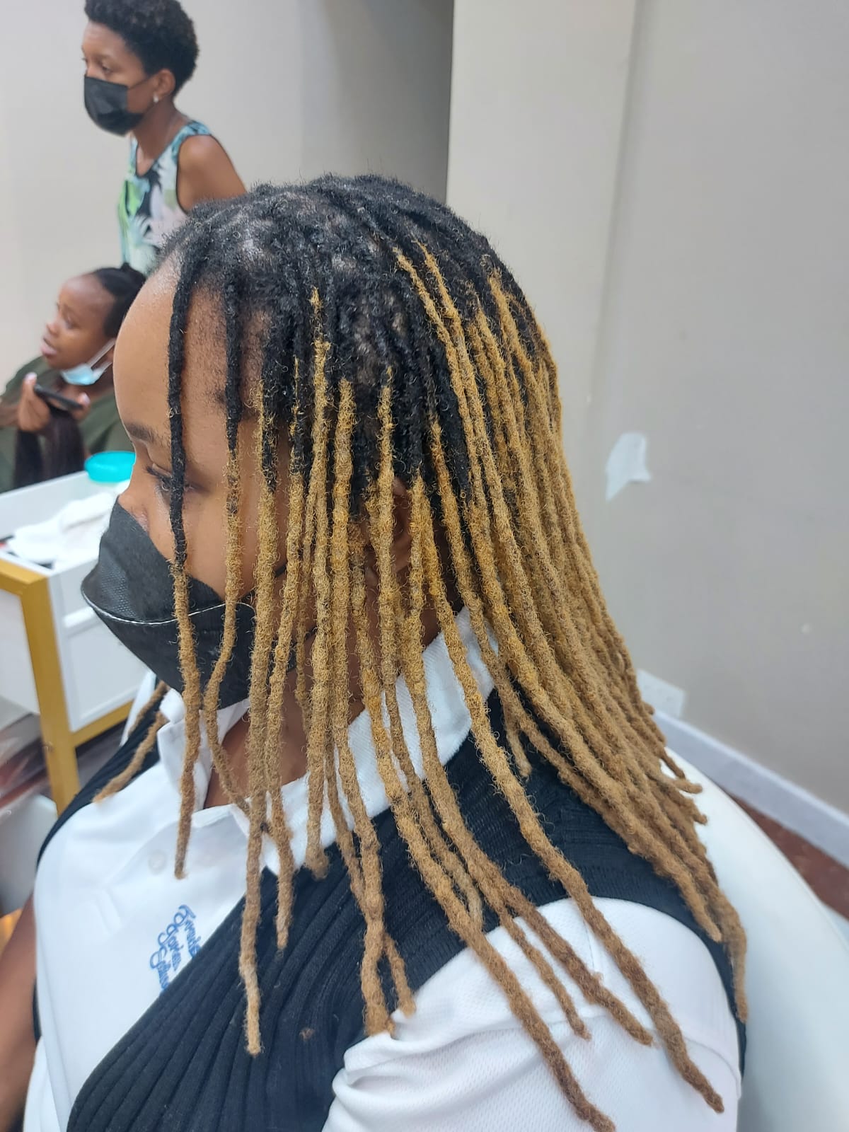 Services hair coloring